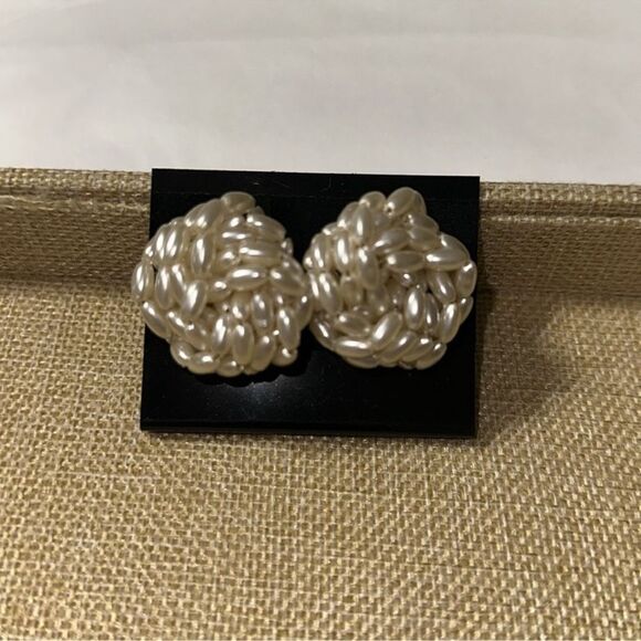 Vintage Beaded Faux Pearl Cluster Earrings - Picture 2 of 5